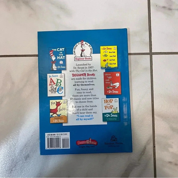 Bundle of Books - Picture 5 of 8